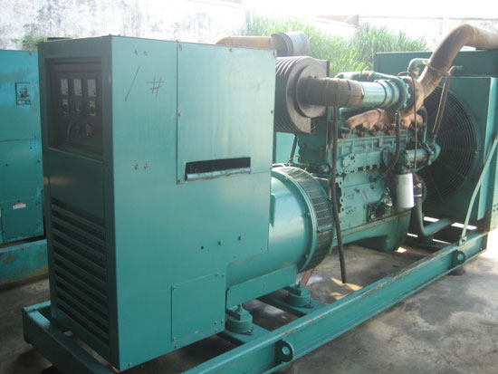 龙门租赁发电机- 发电机碳刷磨损的原因是什么