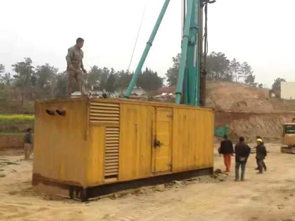 龙门如何判断水冷式机油散热器密封件是否需要更换？